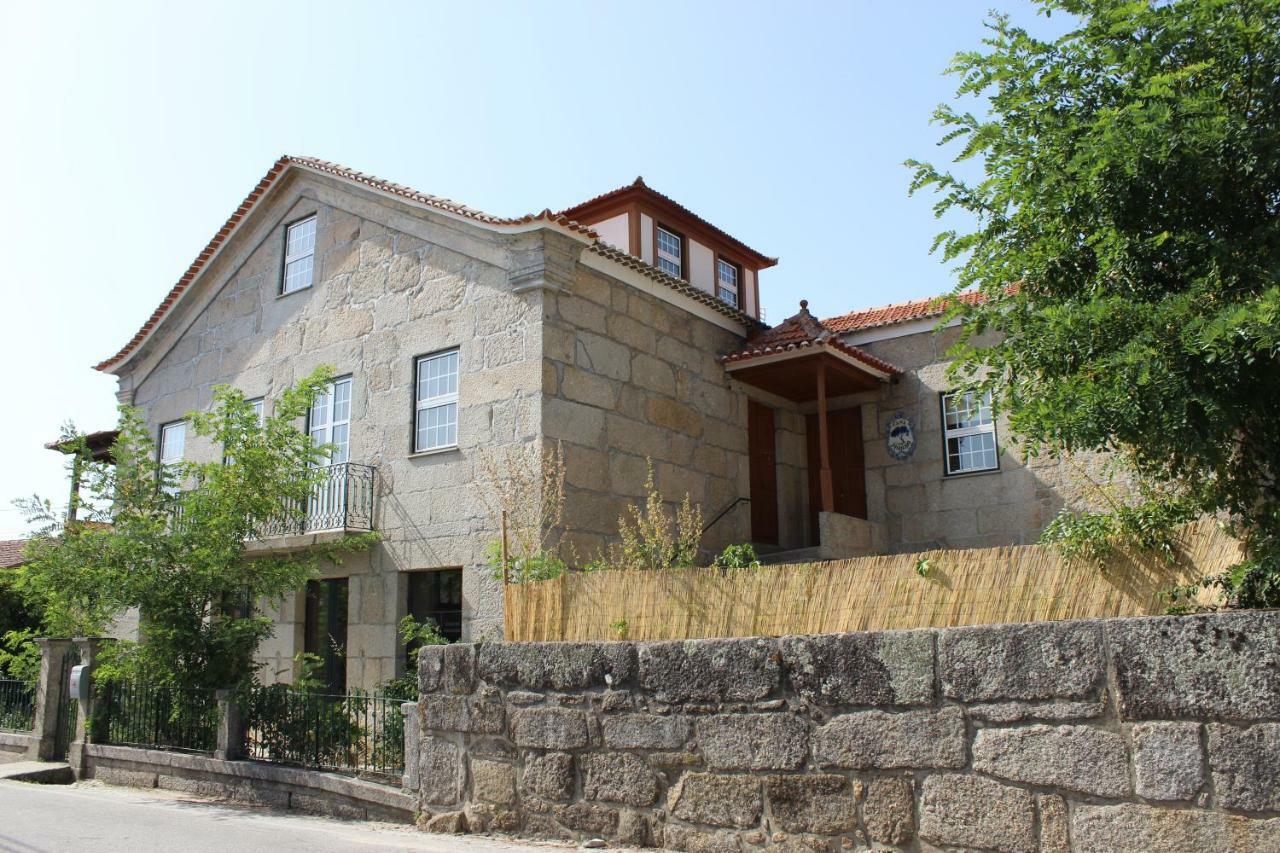 Hostel Casa Do Pinheiro Lagares da Beira Zewnętrze zdjęcie